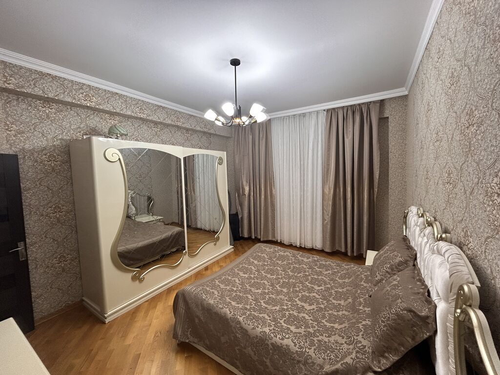 3 otaqlı, Yeni tikili, 87 kv. m