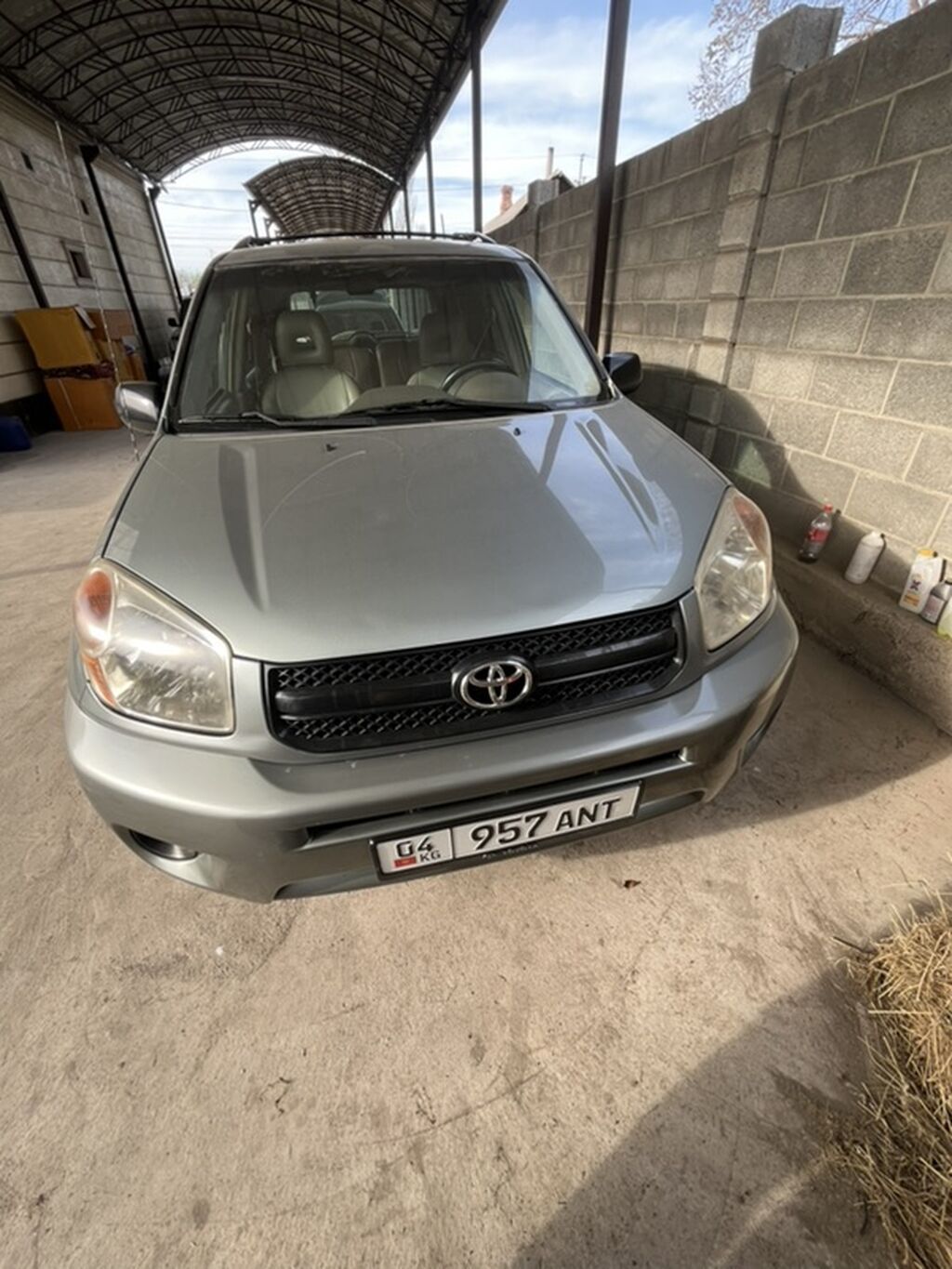 Toyota RAV4: 2004 г., 2.3 л, Автомат, Бензин, Кроссовер: фото 2