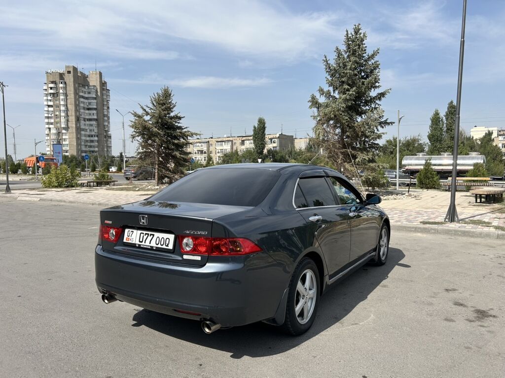 Honda Accord: 2003 г., 2.4 л, Автомат, Бензин, Седан: фото 4