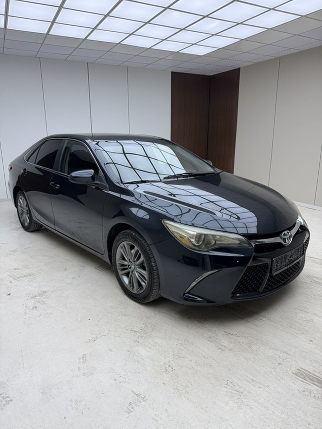 Toyota Camry: 2017 г., 2.5 л, Автомат, Бензин, Седан: фото 3