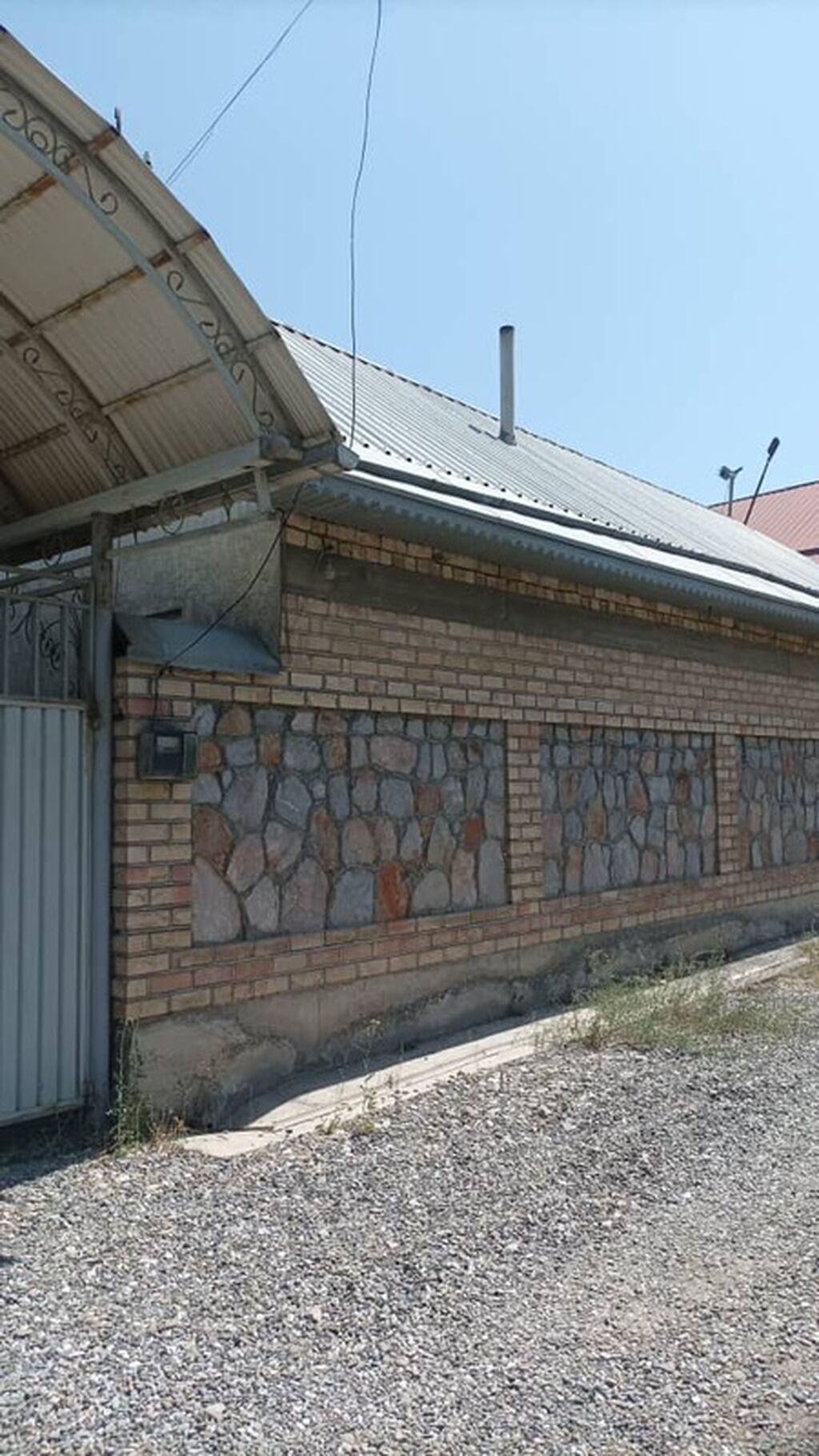 СДАЁТСЯ В АРЕНДУ 3-КОМНАТНАЯ ВРЕМЯНКА! г. Ош, село Фурхат: фото 2