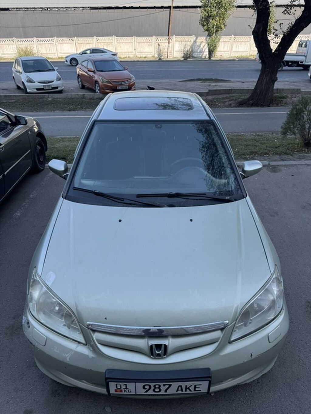 Honda Civic: 2003 г., 1.6 л, Автомат, Бензин, Седан: фото 3