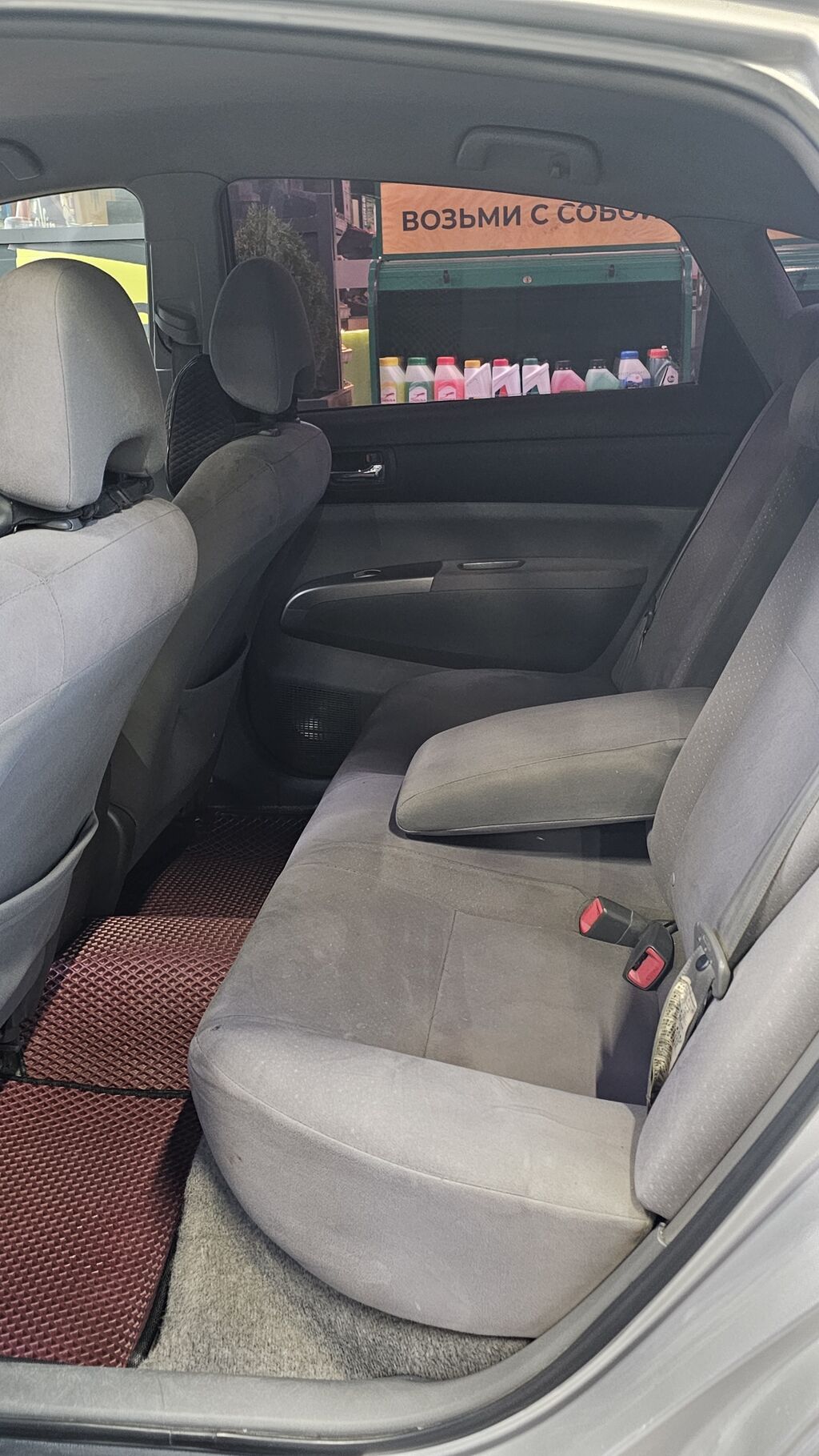 Toyota Prius: 2007 г., 1.5 л, Вариатор, Гибрид, Хэтчбэк: фото 7