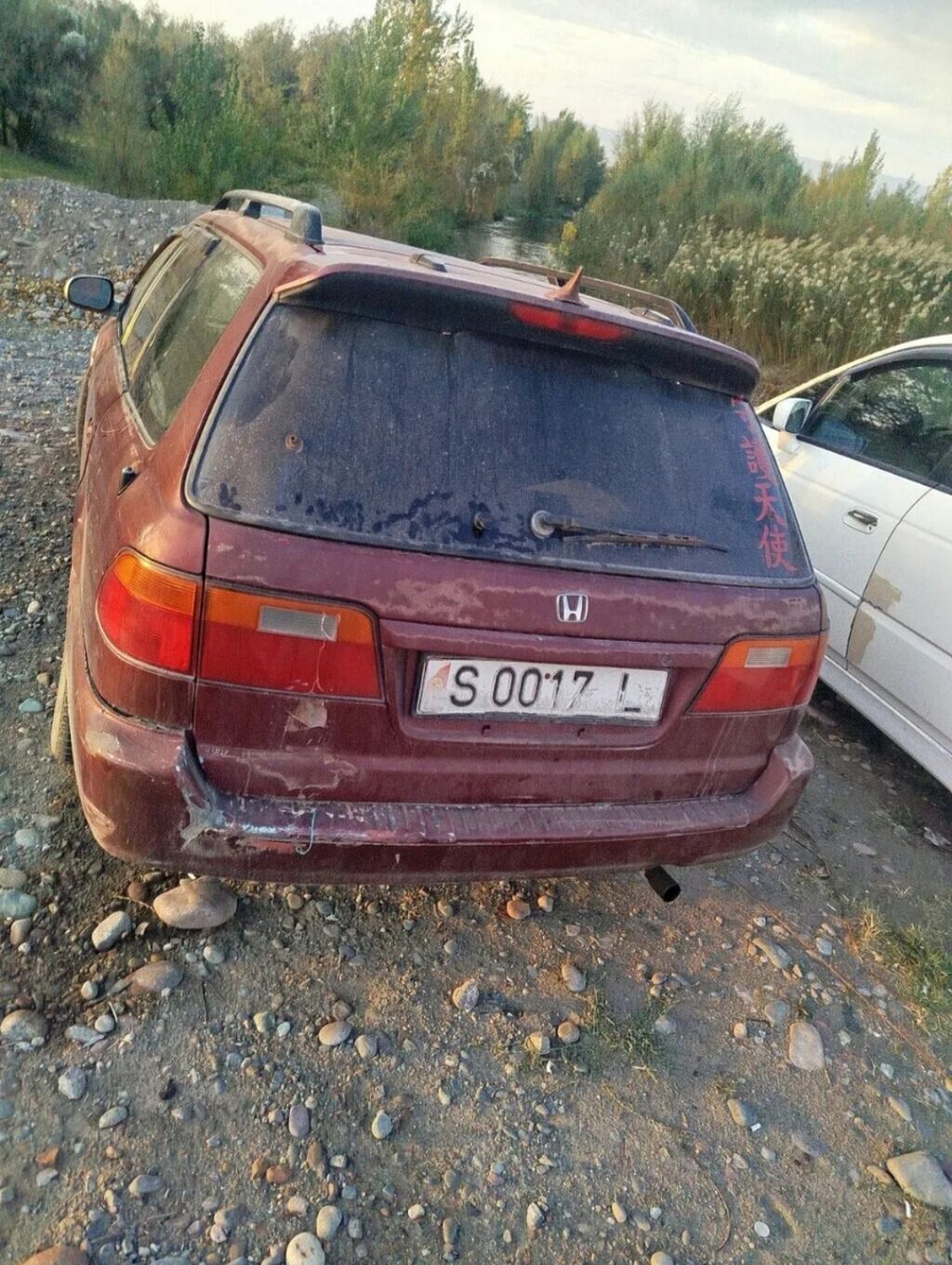 Honda Accord: 1998 г., 2 л, Автомат, Бензин, Универсал: фото 2