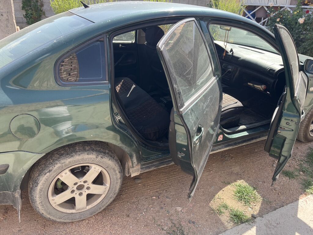 Volkswagen Passat B5, 2000 г., 1.8 л, автомат: фото 4
