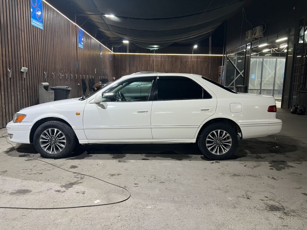 Toyota Camry: 2001 г., 2.2 л, Автомат, Бензин, Седан: фото 5
