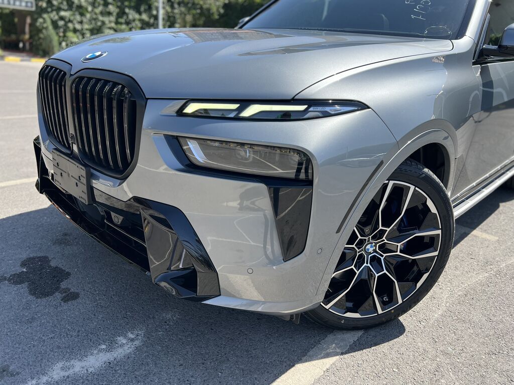 BMW X7: 2022 г., 3 л, Автомат, Бензин, Кроссовер: фото 7