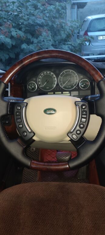 Land Rover Range Rover: 2004 г., 4.4 л, Автомат, Бензин, Внедорожник: фото 8