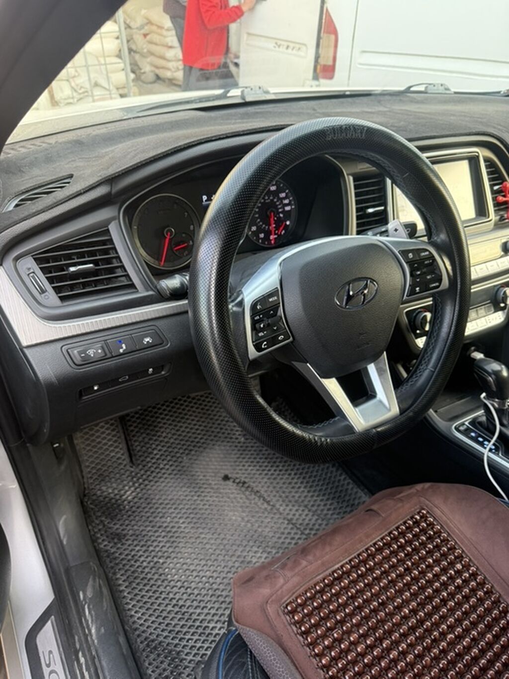 Hyundai Sonata: 2018 г., 2 л, Автомат, Бензин, Седан: фото 3