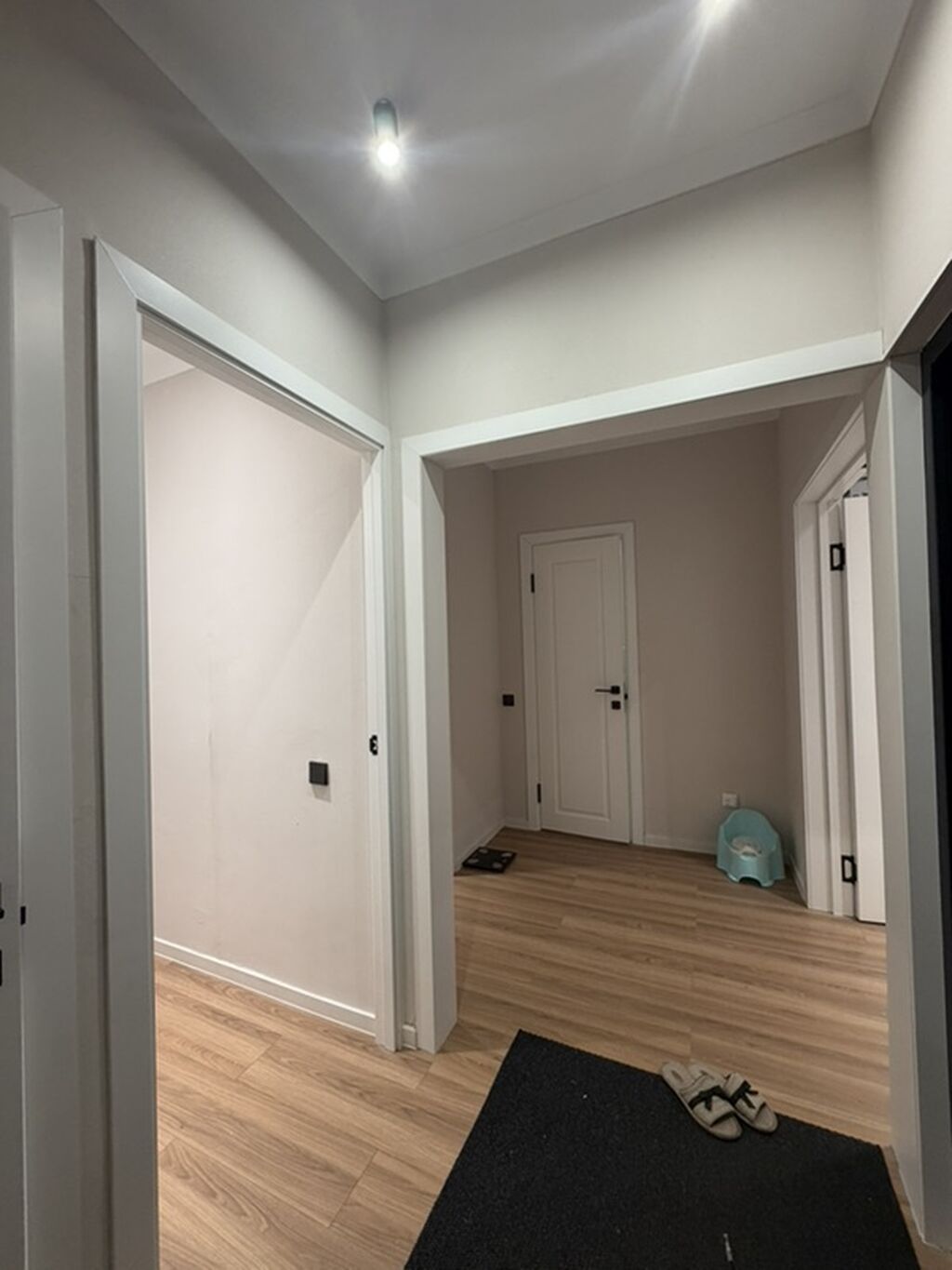 2 комнаты, 49 м², 10 мкр 105 серия, 1 этаж, Свежий ремонт: фото 7