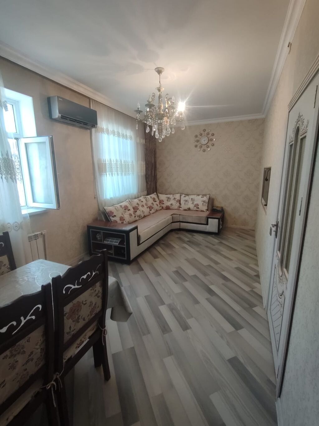 Dədə Qorqud 4 otaqlı, 85 kv. m, Kredit yoxdur, Yeni təmirli
