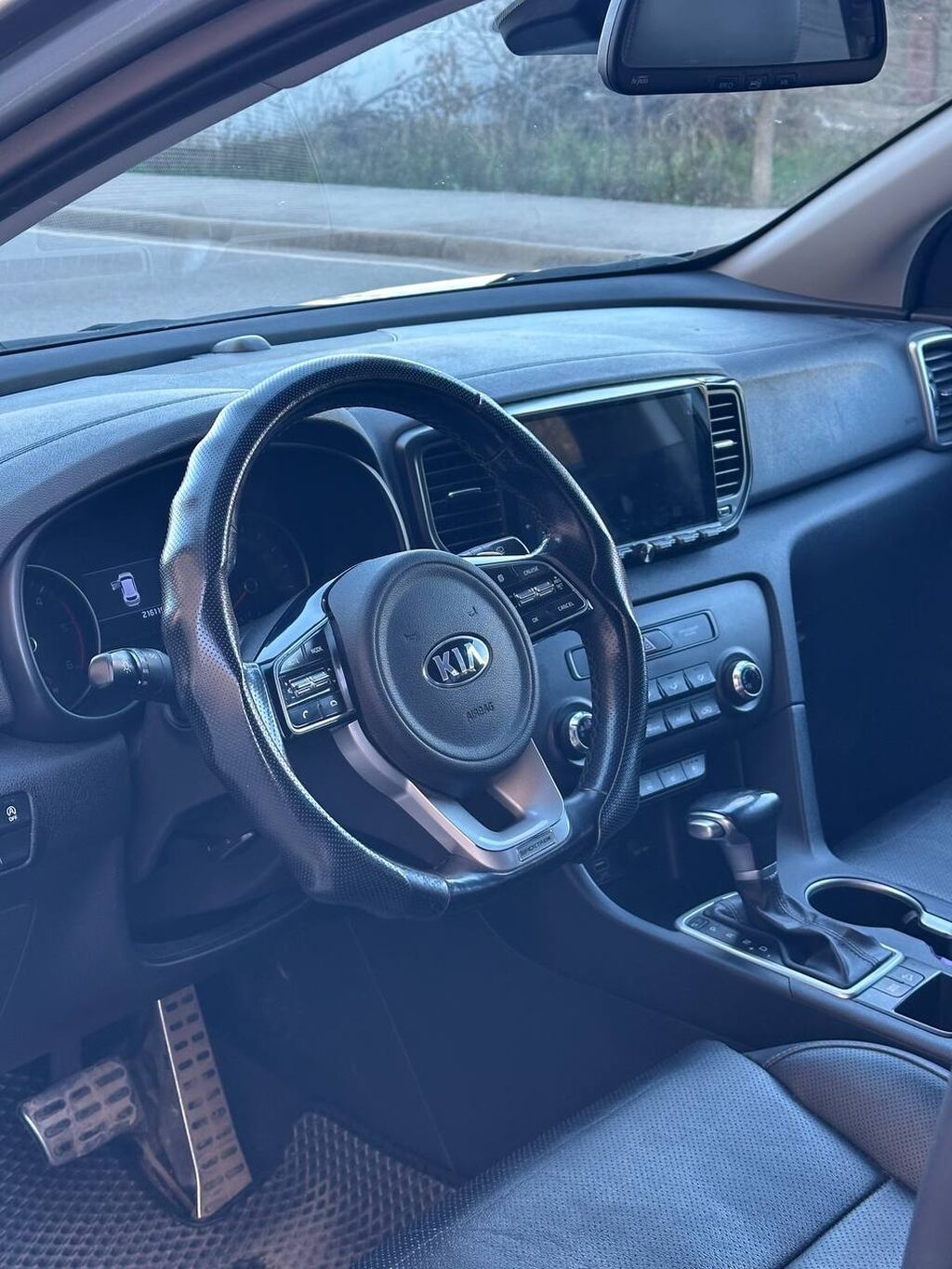 Kia Sportage: 2018 г., 2 л, Автомат, Дизель, Кроссовер: фото 2