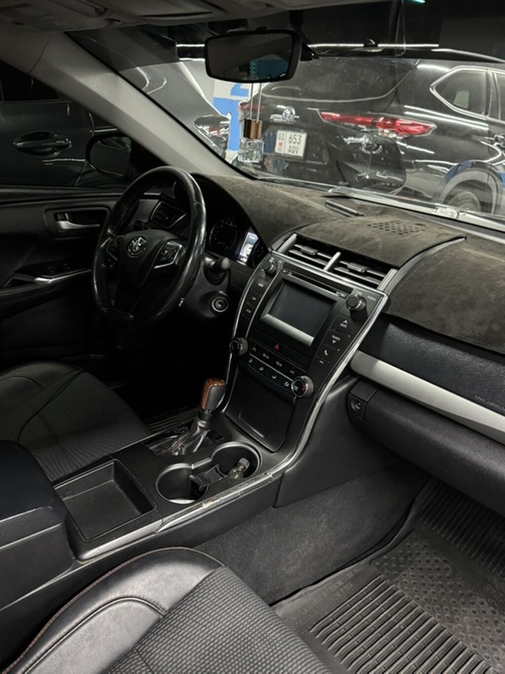 Toyota Camry: 2017 г., 2.5 л, Автомат, Бензин, Седан: фото 4