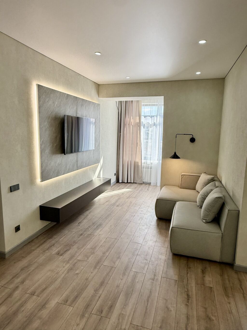 3 комнаты, 88 м², 12 мкр Элитка, 8 этаж, Евроремонт: фото 3