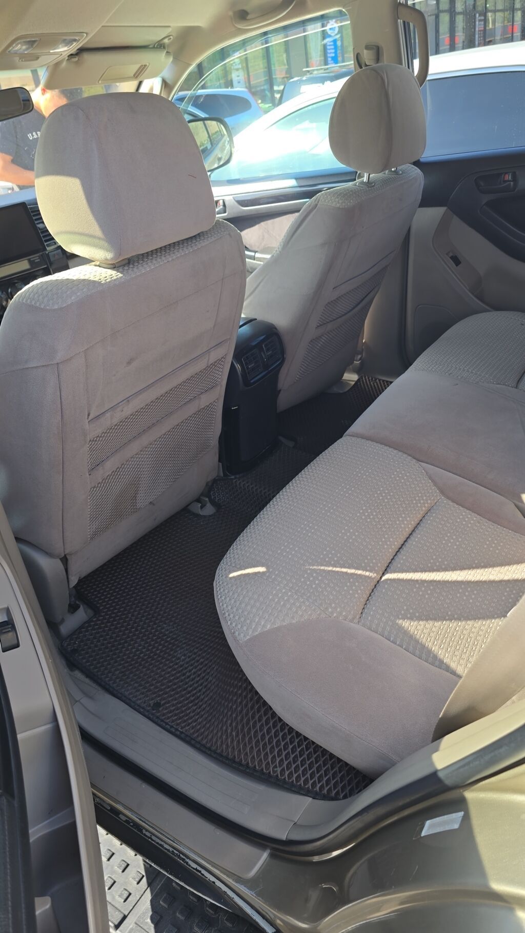 Toyota 4Runner: 2005 г., 4 л, Автомат, Бензин, Внедорожник: фото 7