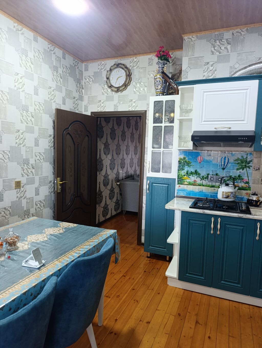 3 otaqlı, Yeni tikili, 118 kv. m