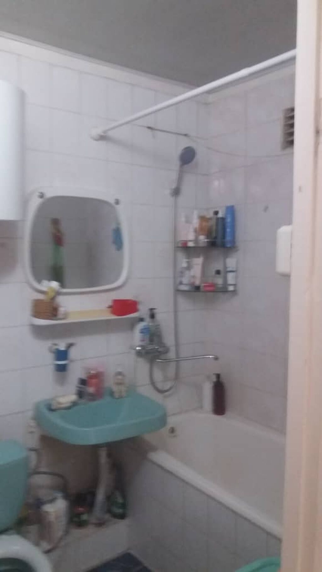 3 комнаты, 58 м², 10 мкр 104 серия, 5 этаж, Косметический ремонт: фото 7