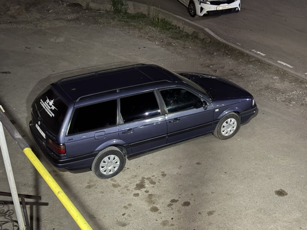 Volkswagen Passat: 1993 г., 1.8 л, Бензин, Универсал: фото 6