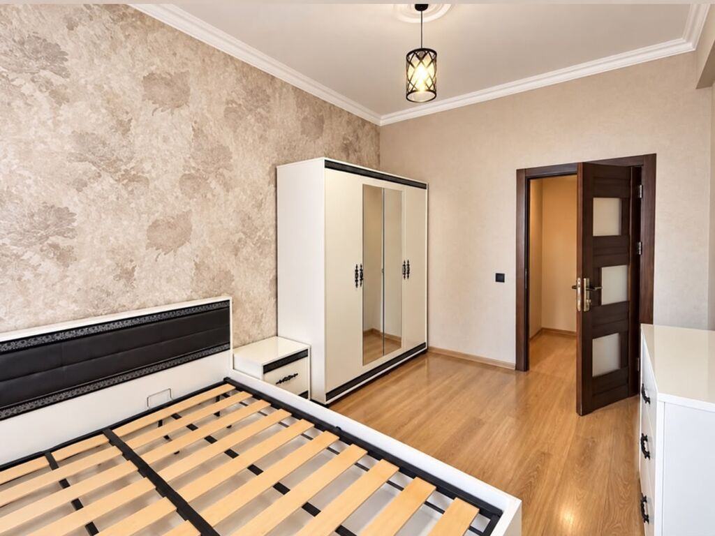 2 otaqlı, Yeni tikili, m. Avtovağzal, 63 kv. m
