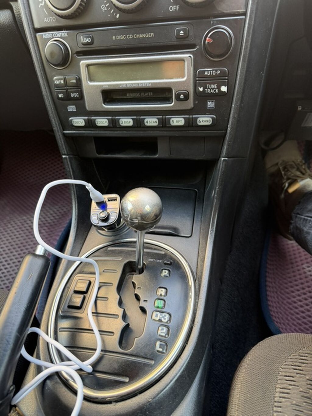 Toyota Altezza: 2002 г., Автомат, Бензин, Универсал: фото 4