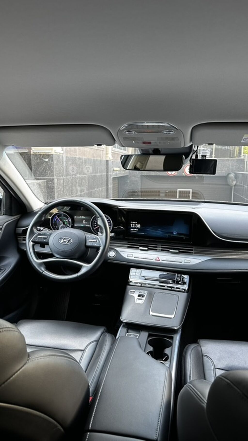 Hyundai Grandeur: 2022 г., 2.4 л, Вариатор, Гибрид, Седан: фото 6