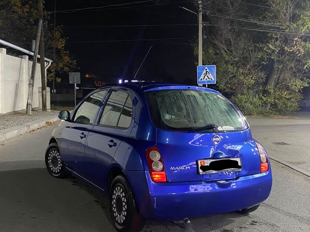 Nissan March: 2003 г., 1.3 л, Автомат, Бензин, Хэтчбэк: фото 4