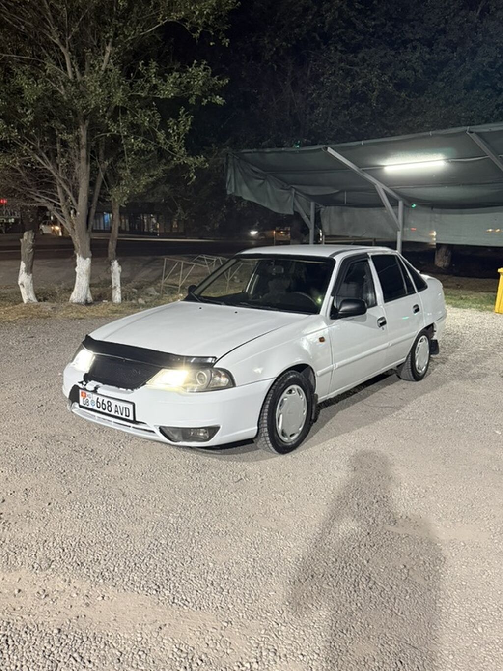 Daewoo Nexia: 2012 г., 1.6 л, Механика, Бензин, Седан: фото 1