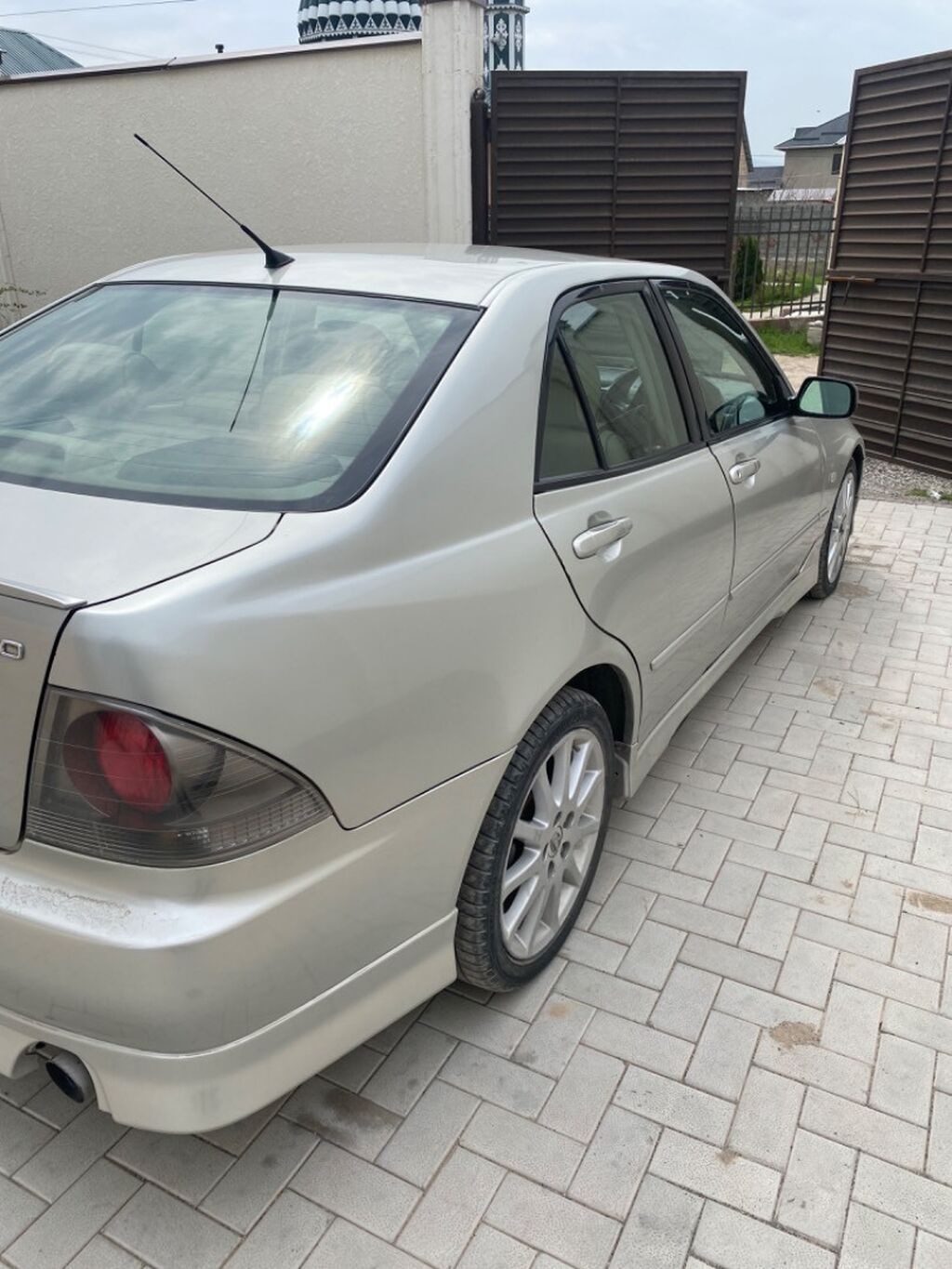 Lexus IS: 2005 г., 2 л, Автомат, Бензин, Седан: фото 8