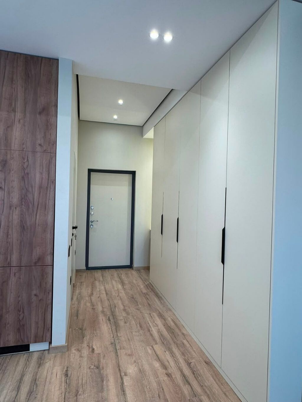 1 otaqlı, Yeni tikili, 57 kv. m