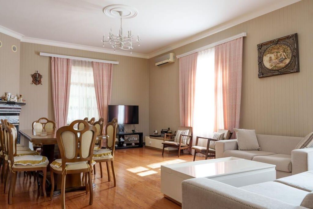 Görədil 6 otaqlı, 328 kv. m, Yeni təmirli