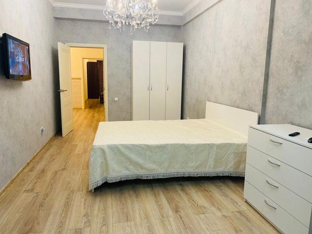 Сдаю светлую, уютную и просторную 4-х комнатную квартиру в центре: фото 7