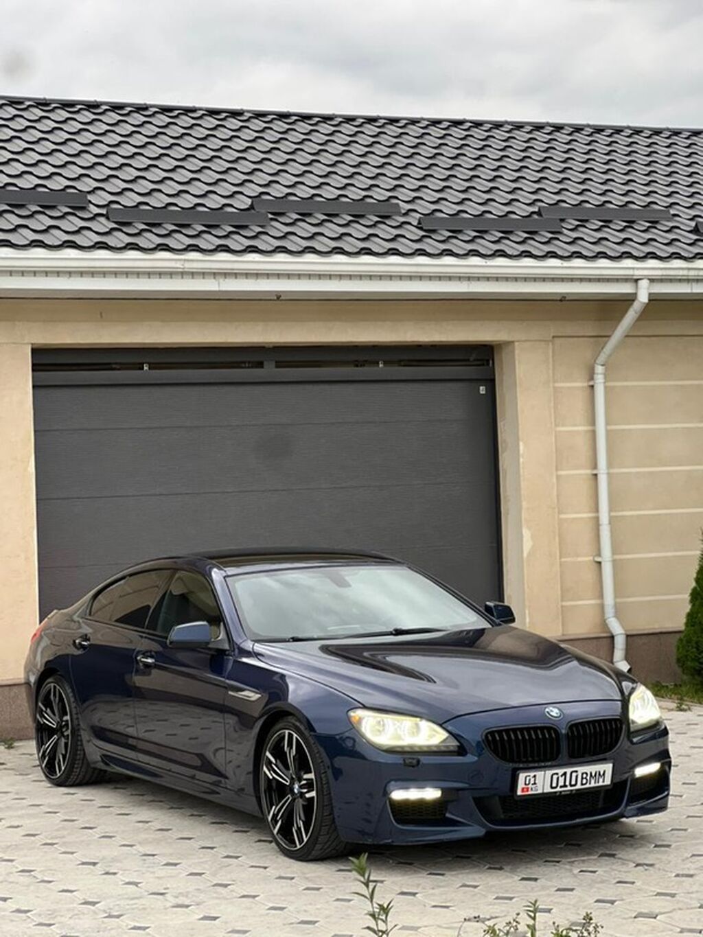 BMW 6 series: 2013 г., 4.4 л, Автомат, Бензин, Лифтбек: фото 3