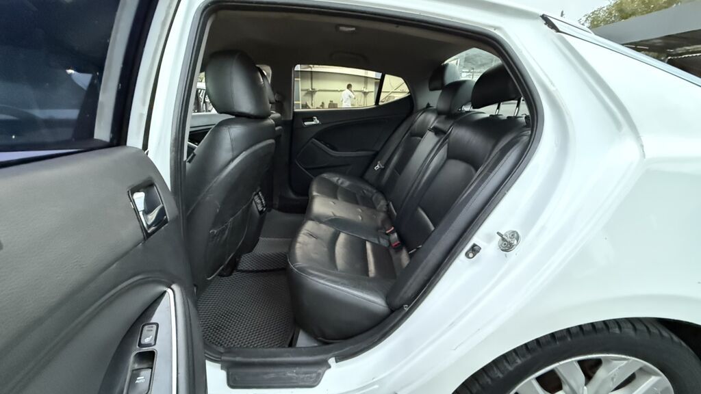Kia Optima: 2015 г., 2.4 л, Автомат, Бензин, Седан: фото 6