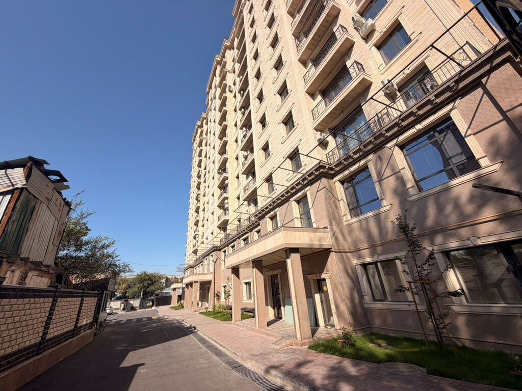 1 комната, 53 м², Ак-Эмир рынок Элитка, 13 этаж, ПСО (под самоотделку): фото 2