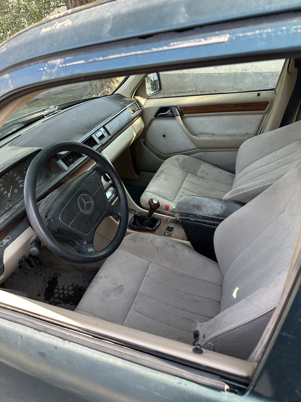 Mercedes-Benz E-Class: 1995 г., 2.2 л, Механика, Бензин, Седан: фото 5