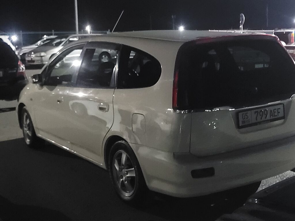 Honda Stream: 2002 г., 1.7 л, Автомат, Газ, Минивэн: фото 3