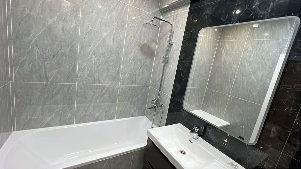 3 комнаты, 108 м², Элитка, 9 этаж, Дизайнерский ремонт: фото 3