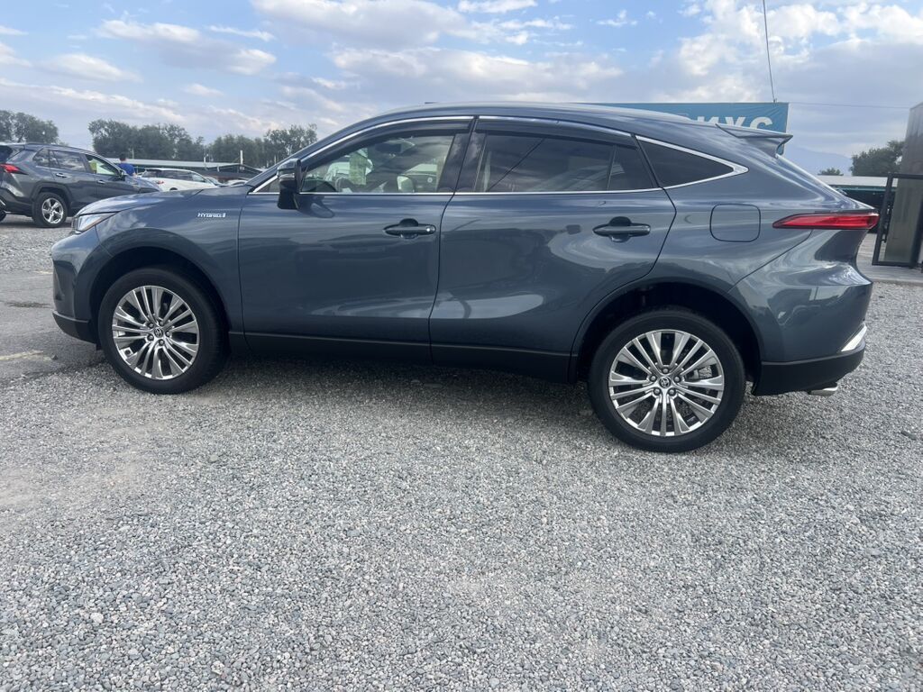 Toyota Venza: 2021 г., 2.5 л, Вариатор, Гибрид, Кроссовер: фото 6