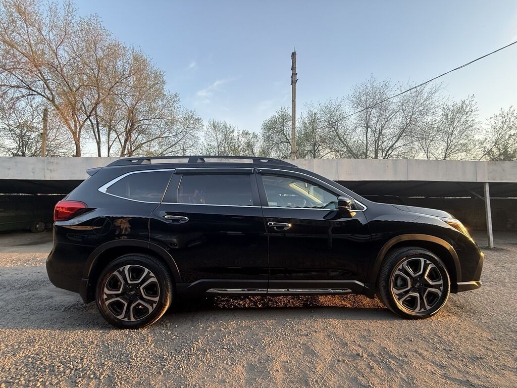 Subaru Ascent: 2023 г., 2.4 л, Вариатор, Бензин, Внедорожник: фото 3