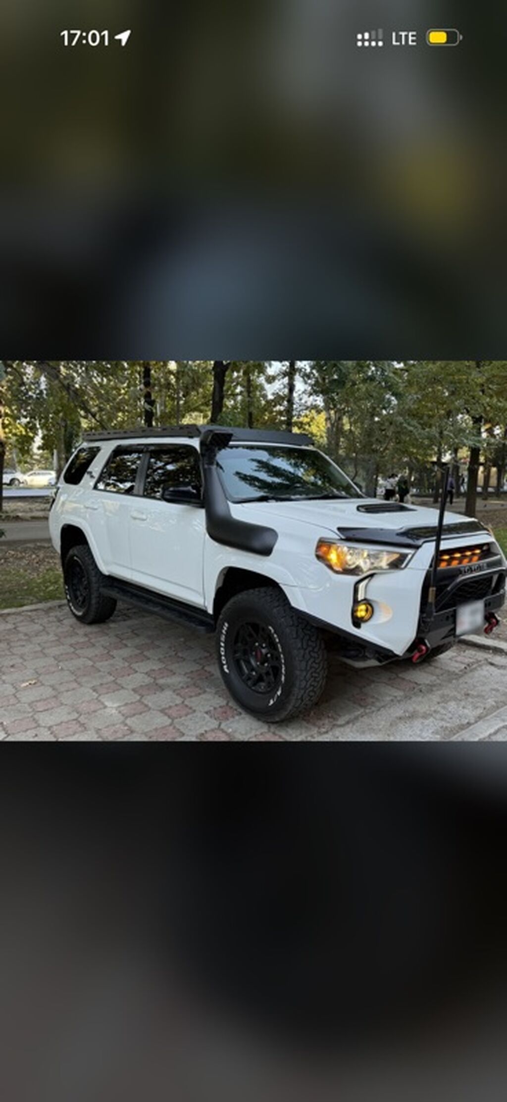 Toyota 4Runner: 2018 г., 4 л, Автомат, Бензин, Внедорожник: фото 3