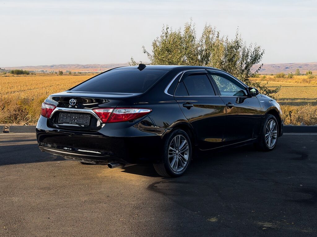 Toyota Camry: 2015 г., 2.5 л, Гибрид, Седан: фото 7