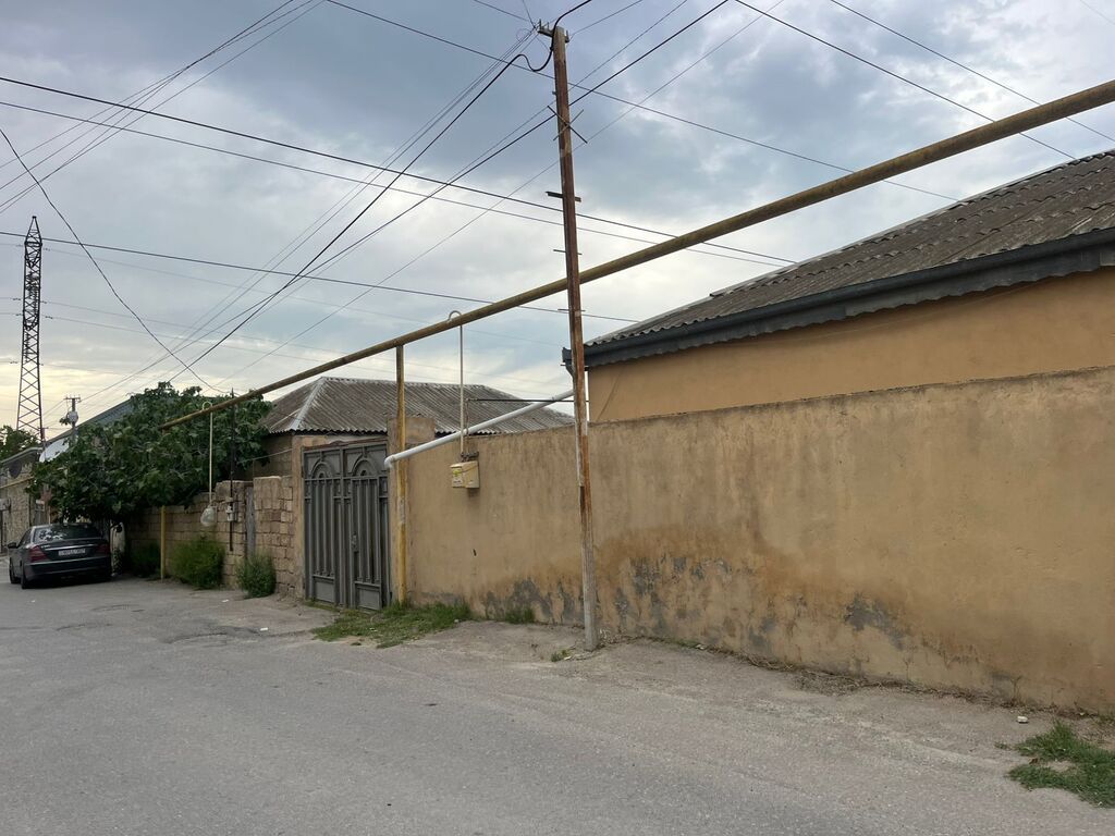 4 otaqlı, 146 kv. m, Kredit yoxdur, Orta təmir