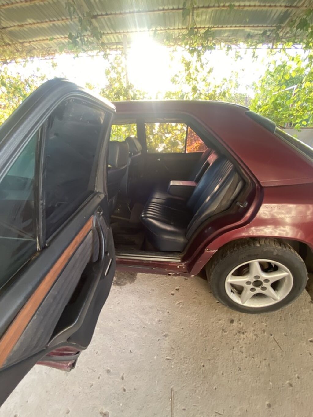 Mercedes-Benz E-Class: 1991 г., 2 л, Механика, Дизель, Седан: фото 8
