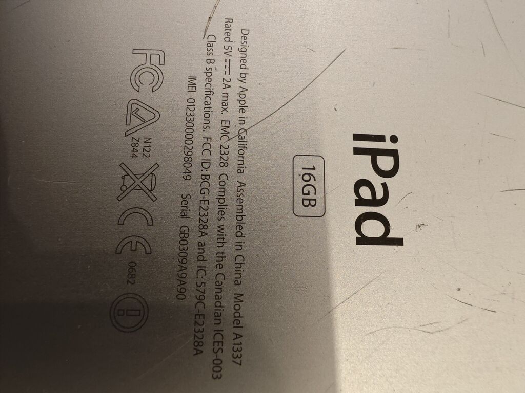 Планшет, Apple, память 16 ГБ, 9" - 10", Wi-Fi, Б/у, Классический цвет - Серебристый: фото 5