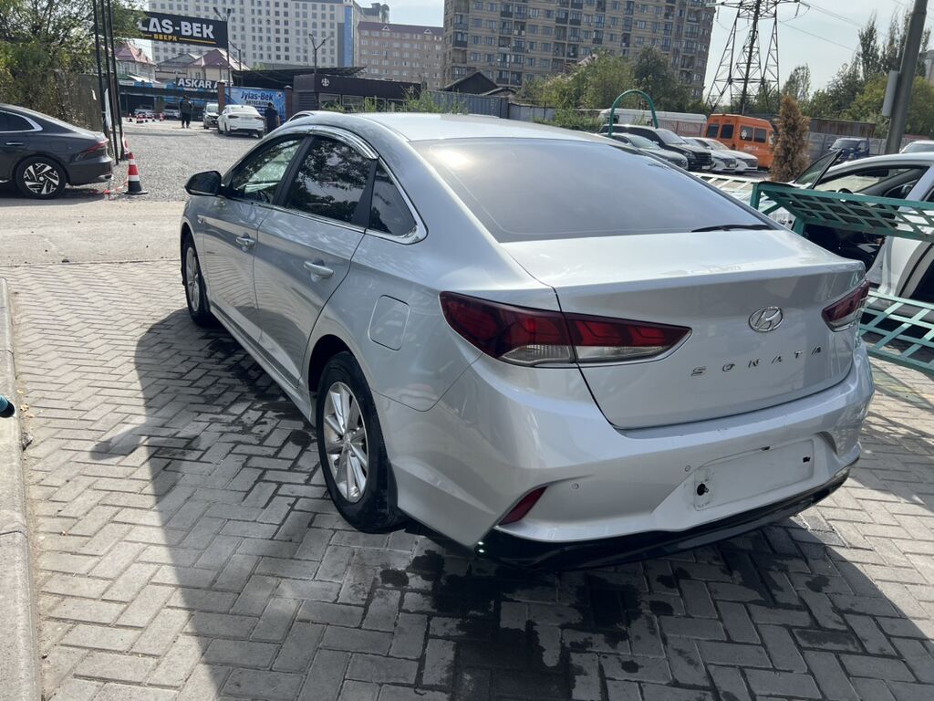 Hyundai Sonata: 2019 г., 2 л, Автомат, Газ, Седан: фото 4