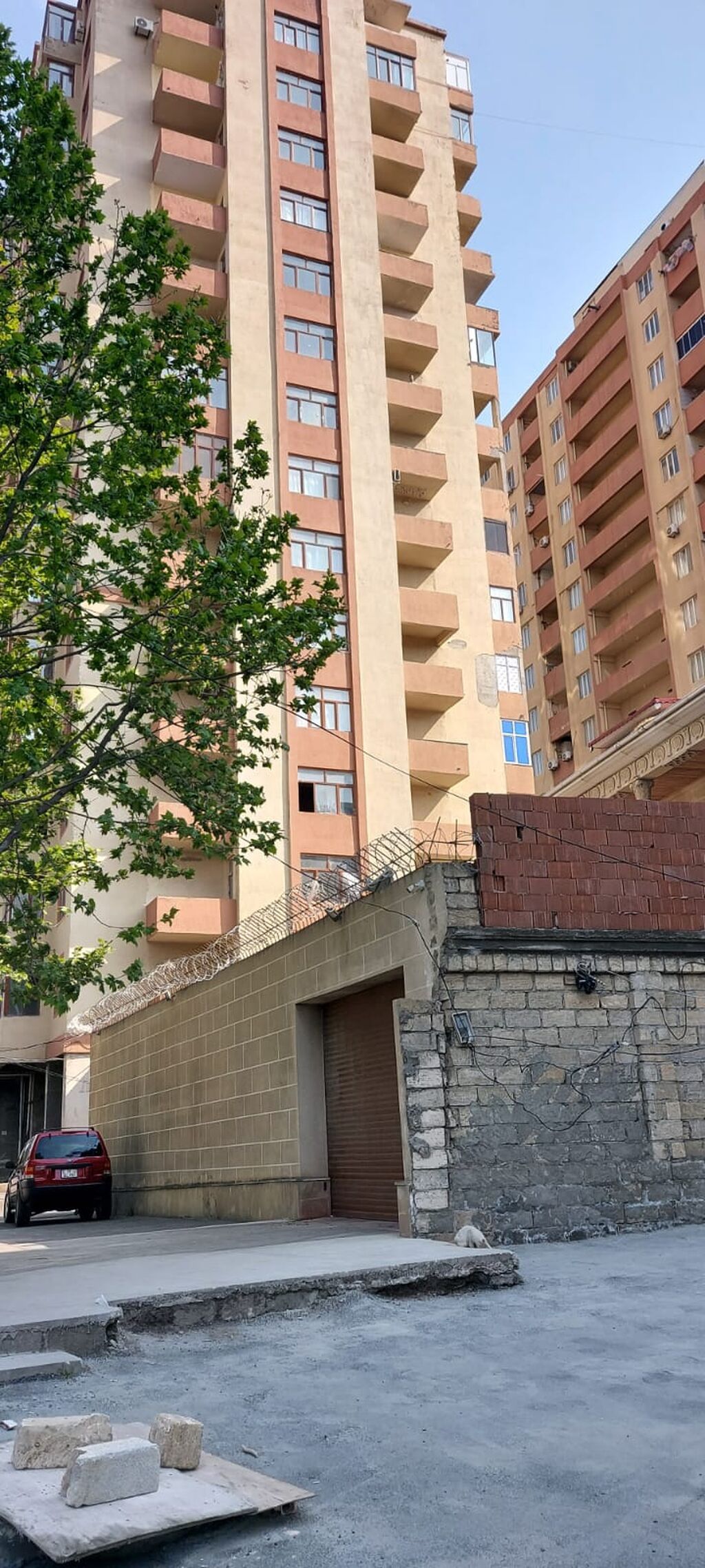 3 otaqlı, Yeni tikili, 148 kv. m