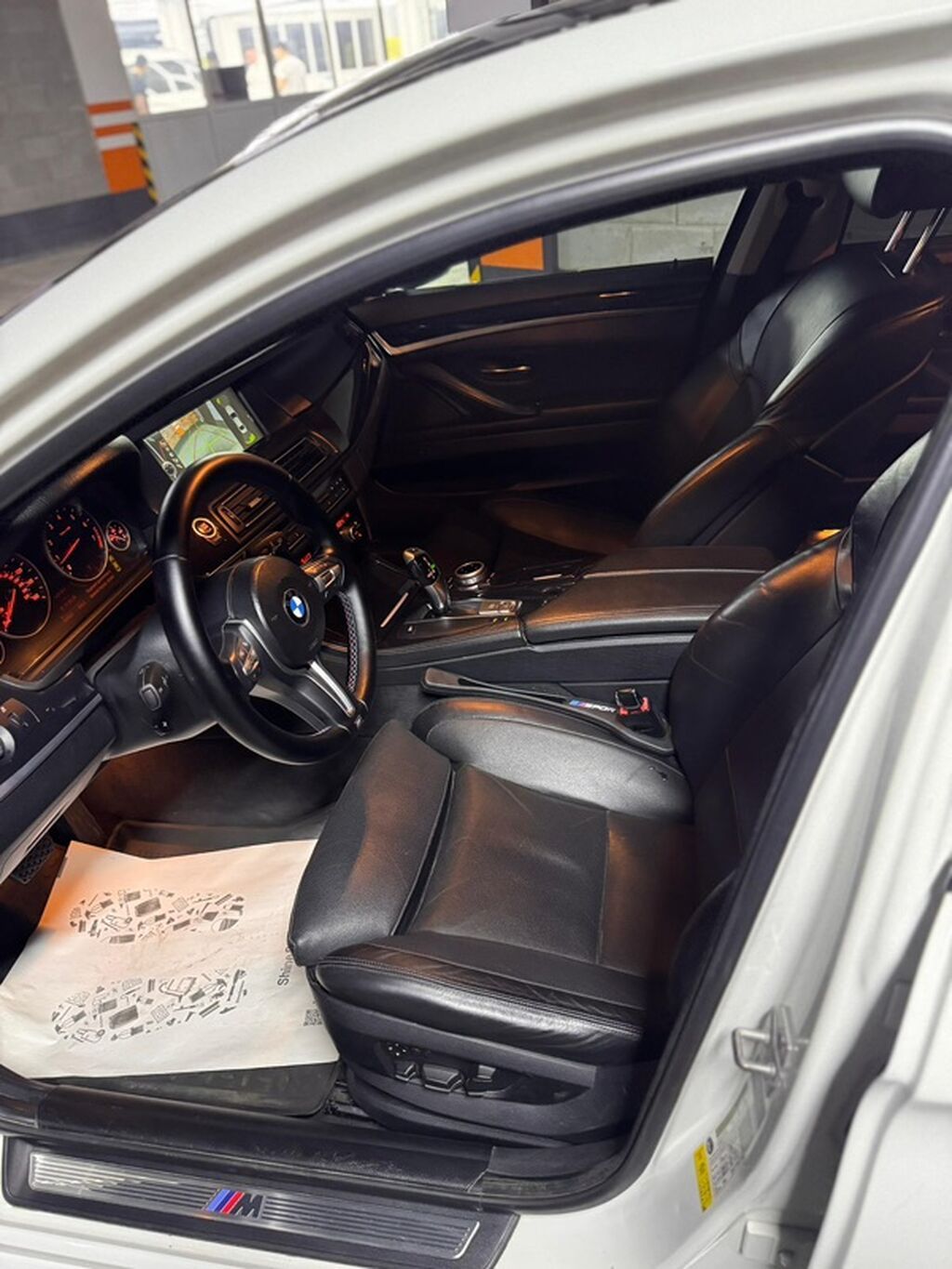 BMW 5 series: 2010 г., 3 л, Автомат, Бензин, Седан: фото 6