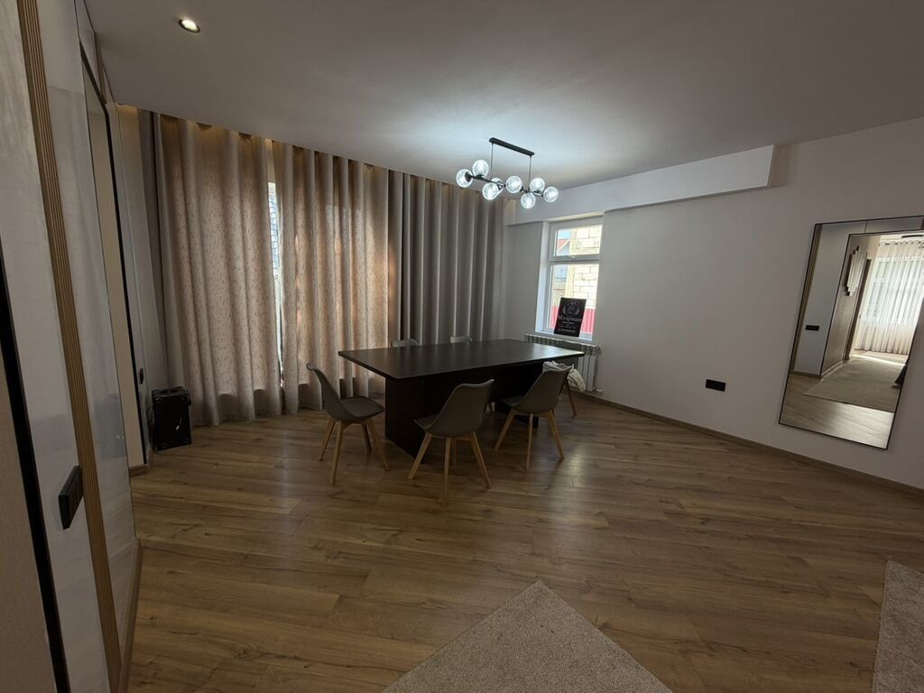 Сдам уютный дом 150 м², 5 комнат в Ак-Ордо 3: фото 1