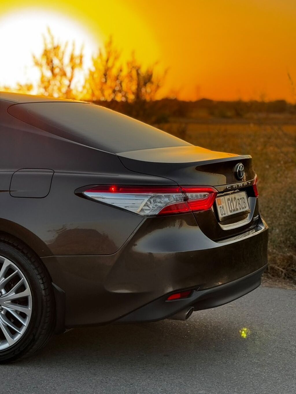 Toyota Camry: 2019 г., 2.5 л, Вариатор, Гибрид, Седан: фото 7