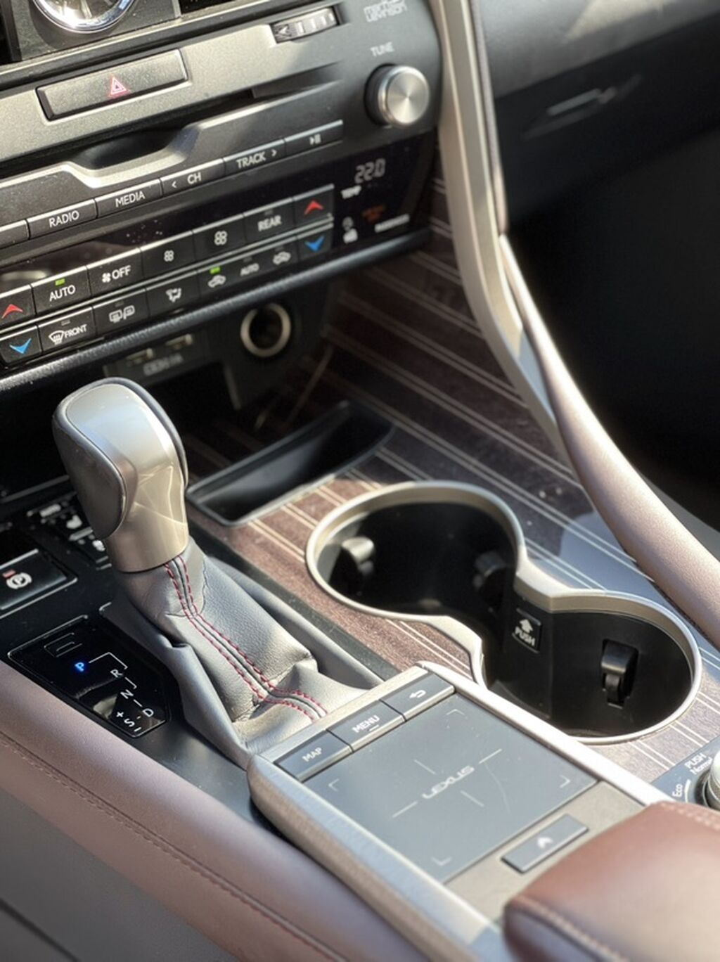 Lexus RX: 2020 г., Вариатор, Гибрид, Кроссовер: фото 7